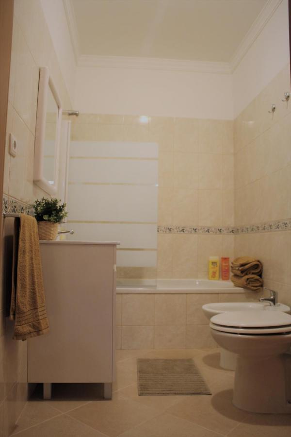 Casa Camoes, Near Airport, 4Km Faro Beach Appartement Buitenkant foto